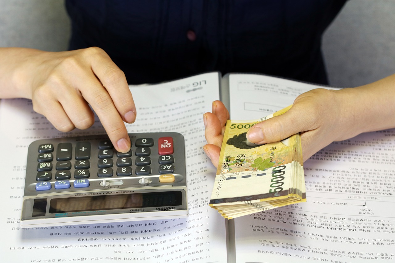 積立投資における余剰資金の計算方法とは？